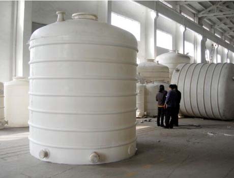 聚丙乙烯儲罐的安裝